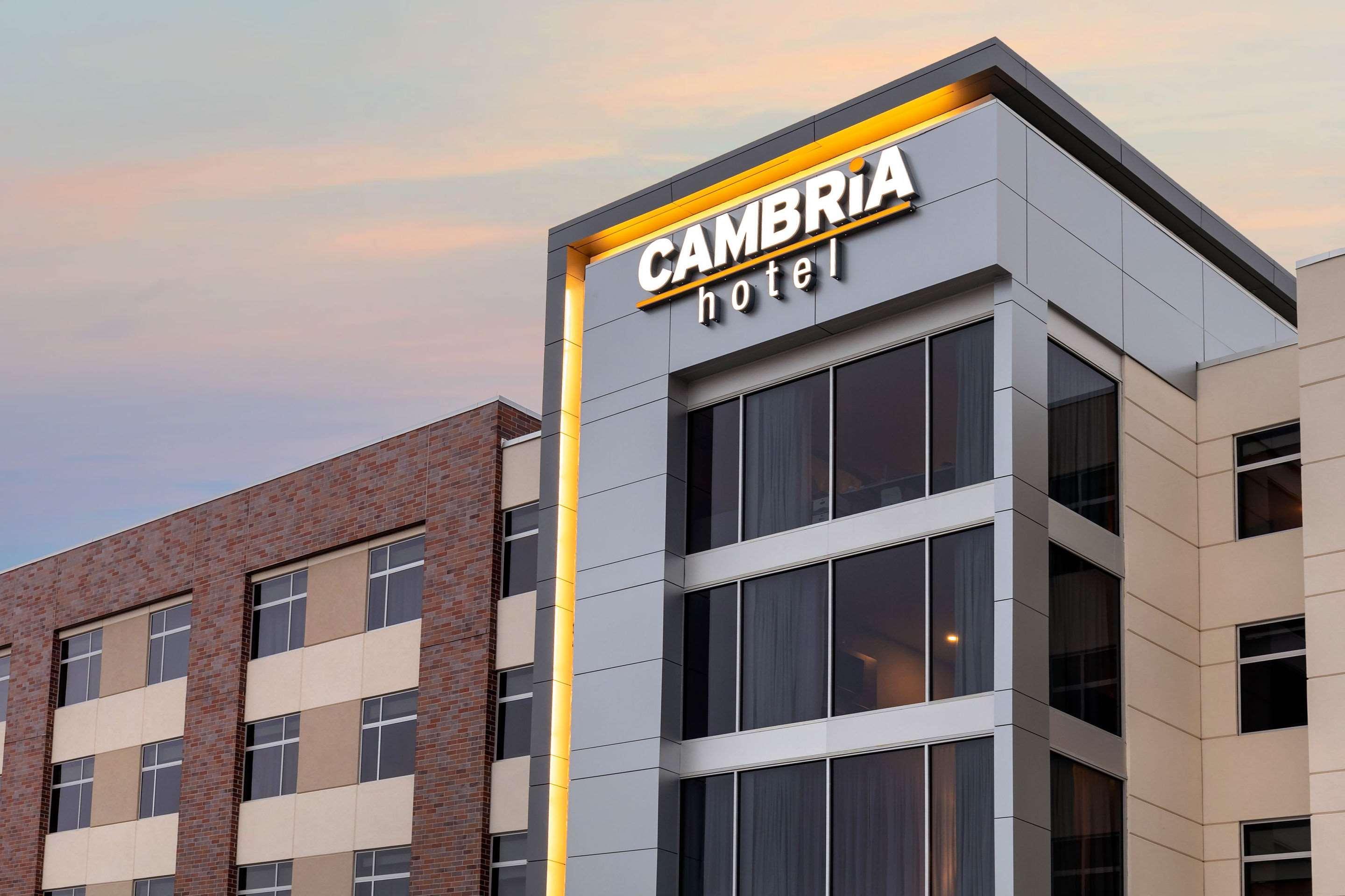 Cambria Hotel Omaha Downtown Esterno foto